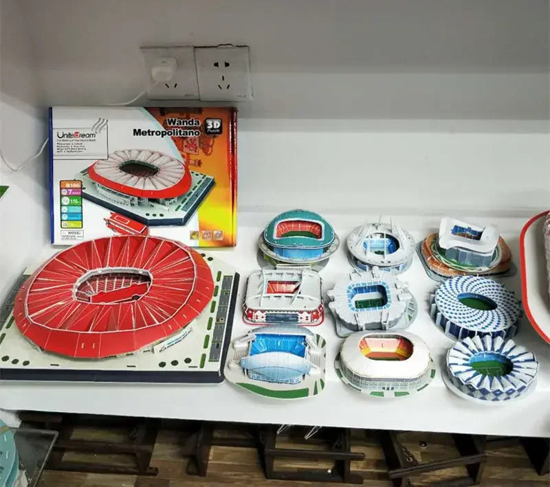 [Funny] 84Pcs/set Portugal Benfica Stadium RU Competition Football Game Stadiums building model toy kids child gift original box